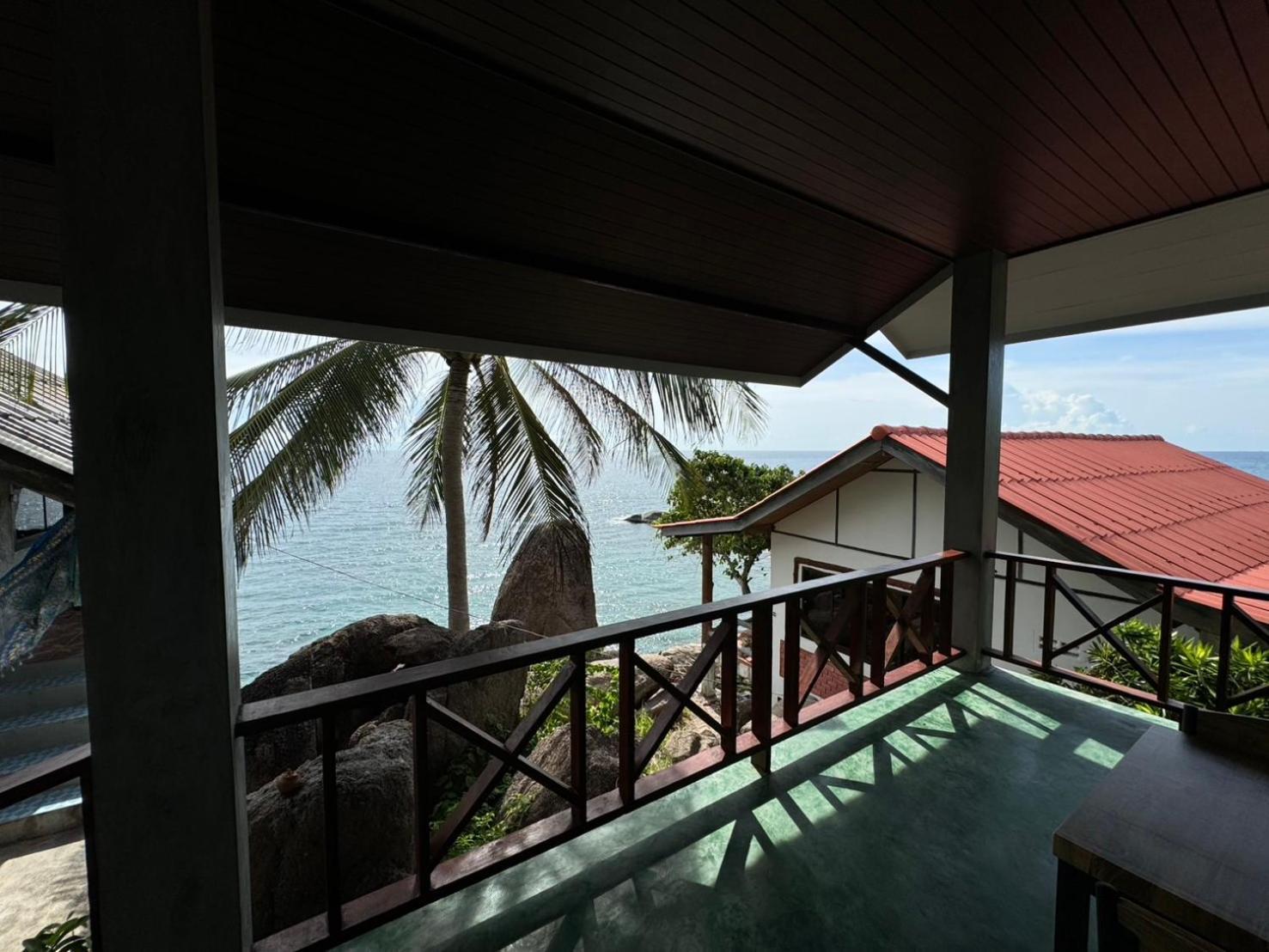 Char Bungalows Ko Tao Exterior photo